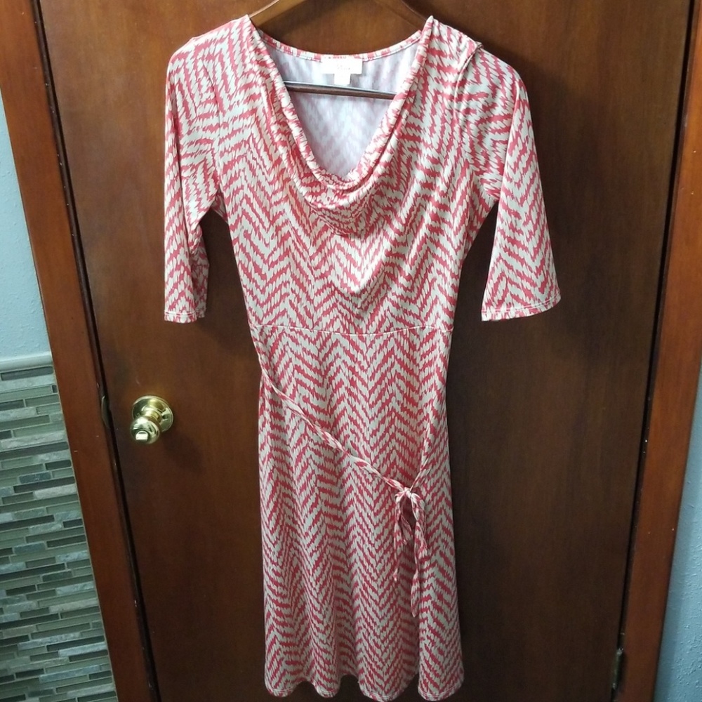 Medium Mioia 3/4 Sleeve Knee Length Dress
